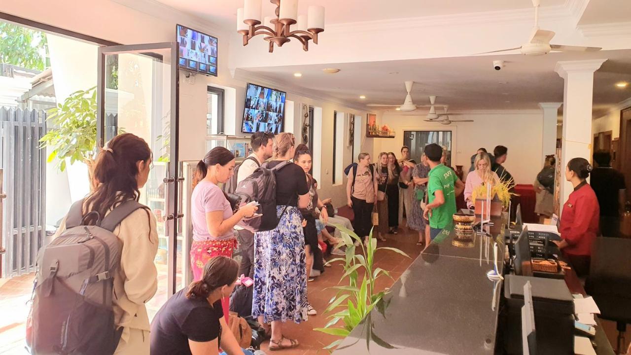 Darling Pub Hostel Σιέμ Ρέαπ Εξωτερικό φωτογραφία