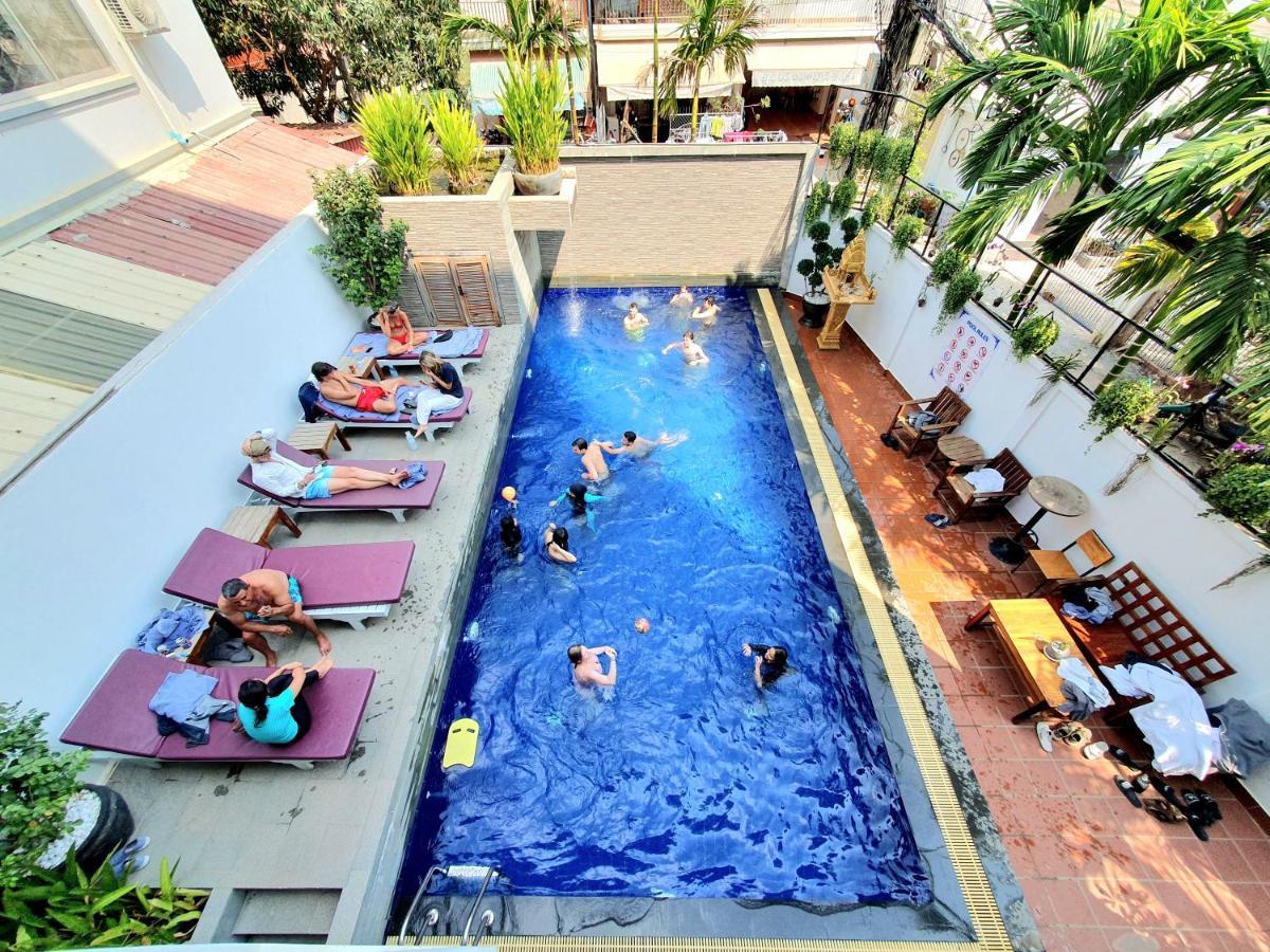 Darling Pub Hostel Σιέμ Ρέαπ Εξωτερικό φωτογραφία